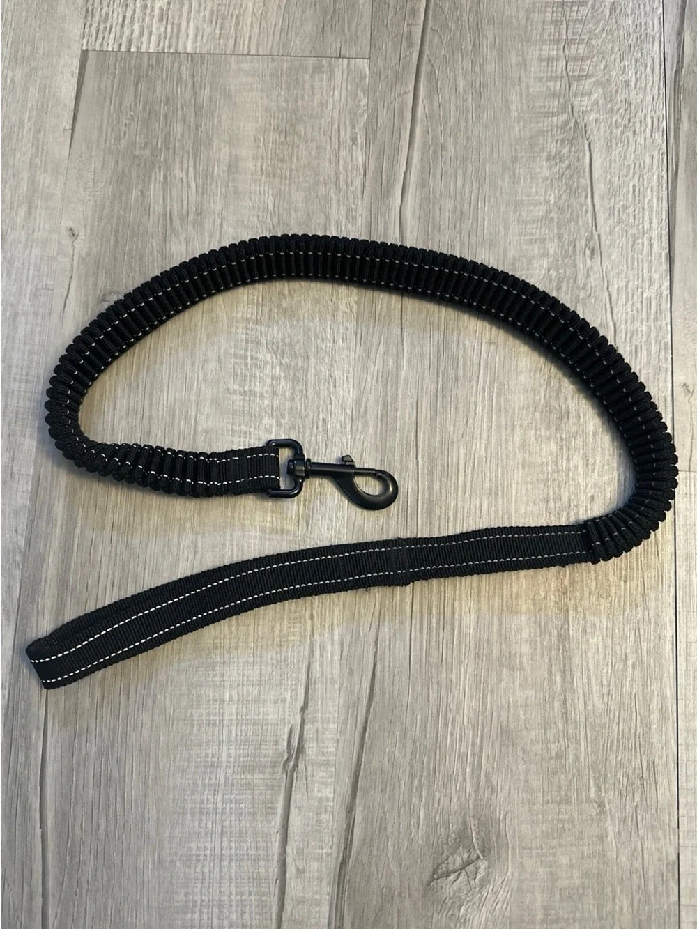 Black Reflective Bungee Leash